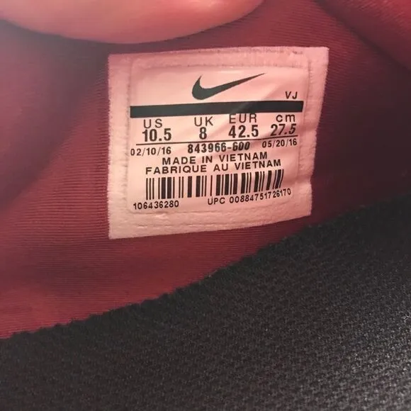 Rare NIKE Free Connect Burgundy Black 10.5 US Yoga