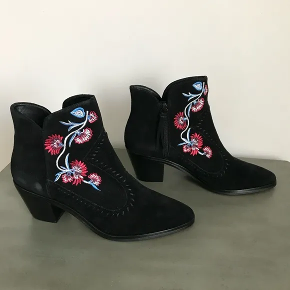 Rebecca Minkoff Western Boots Lulu Floral Embroidered Suede Leather Boots 9.5