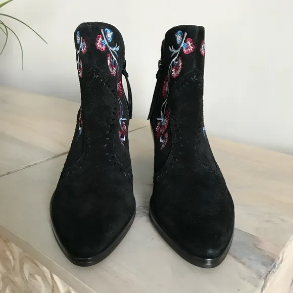 Rebecca Minkoff Western Boots Lulu Floral Embroidered Suede Leather Boots 9.5