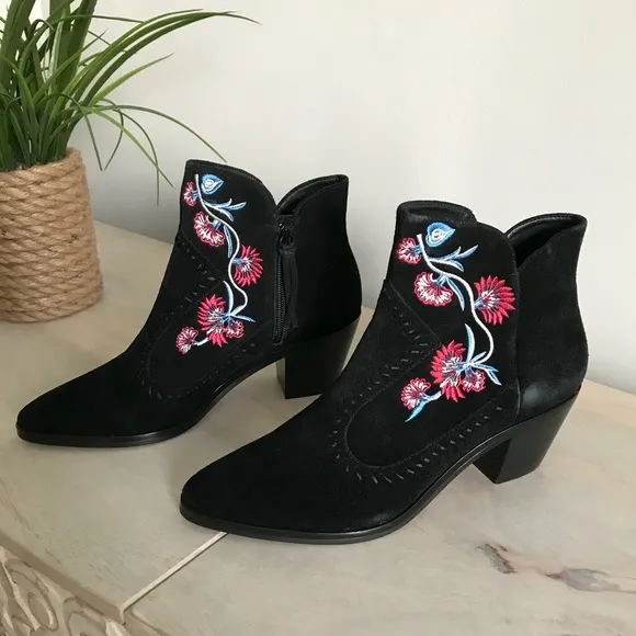Rebecca Minkoff Western Boots Lulu Floral Embroidered Suede Leather Boots 9.5