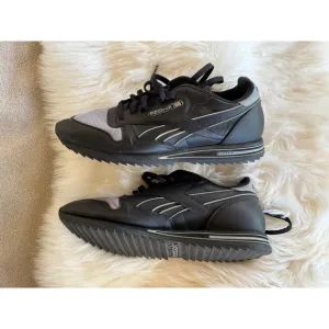 Reebok | Classic Leather Black/Grey Athletic Shoes | Size 13