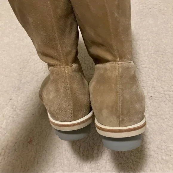 Robert Clergerie tan suede boots