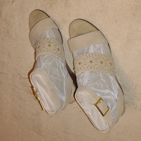 👣ROCKPORT Total Motion Taylor Stud Band Sandals in Nougat🇺🇲 footwear