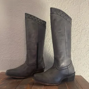 Roper Gray Leather Riding Boots With Embroidered Top Size 6