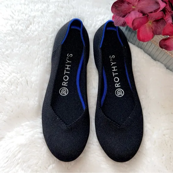 ROTHY’S Round Toe “The Flat” in Black