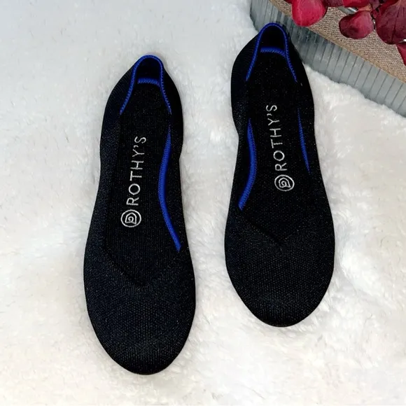 ROTHY’S Round Toe “The Flat” in Black