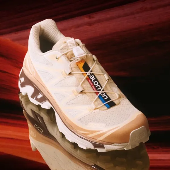 Salomon XT-6 Sneakers | Women Size 8 | Vanilla/Acorn/Hazelnut