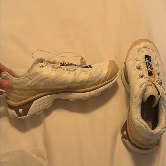 Salomon XT-6 Sneakers | Women Size 8 | Vanilla/Acorn/Hazelnut