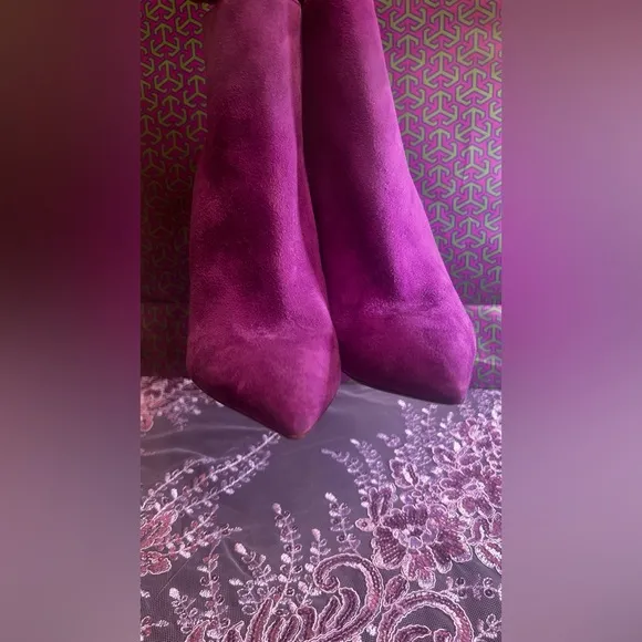 Salvatore Ferragamo Bolgheri Violet Suede Cut-Out Retro Wedge Bootie