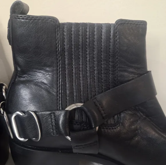 Sam Edelman Black Leather New Size 8.