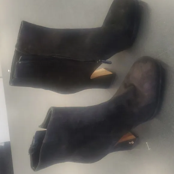 Sam Edelman Jaye Ankle Bootie Suede Black size 6 M EU 36