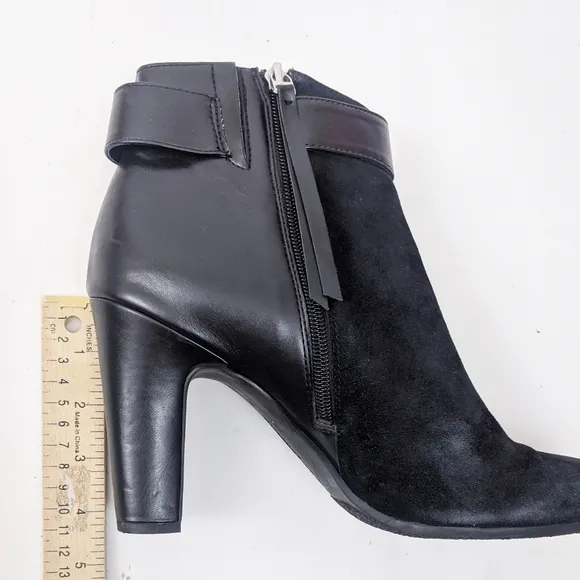Sam Edelman Shaleigh Leather Ankle Boots 10 Black Booties Block Heel