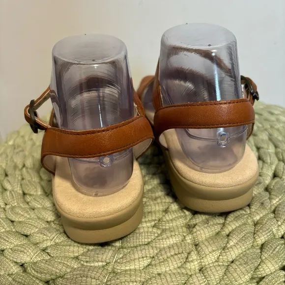 SAS Aztex Brown Leather Huarache Ankle Strap Flat Comfort Sandals WIDE