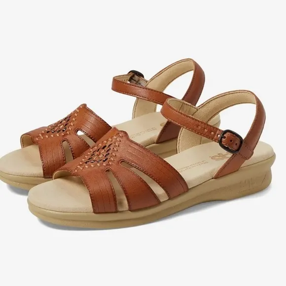 SAS Aztex Brown Leather Huarache Ankle Strap Flat Comfort Sandals WIDE