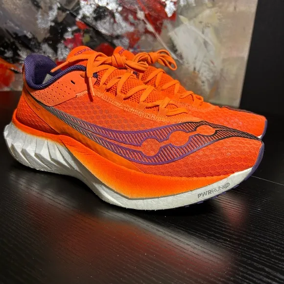 Saucony endorphin pro 4 carbon plated race running shoes size 11 orange