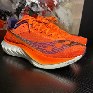 Saucony endorphin pro 4 carbon plated race running shoes size 11 orange