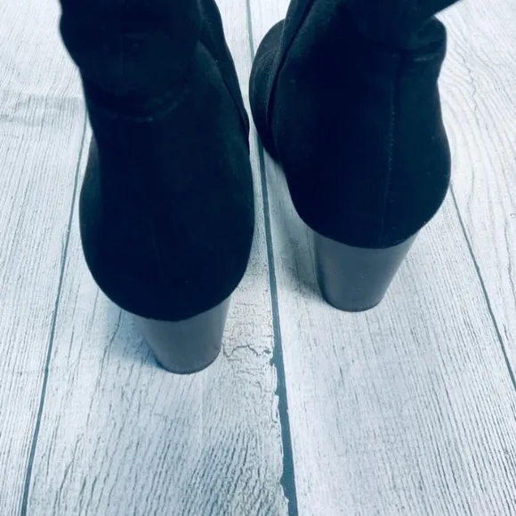 Seychelles black suede heeled slouchy almond toe boots size 9