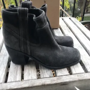 Sigerson Morrison boots