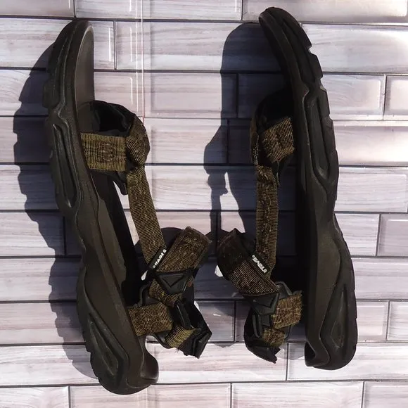 SIZE 13. TEVA Terra FI 4 Hiking Sandals.