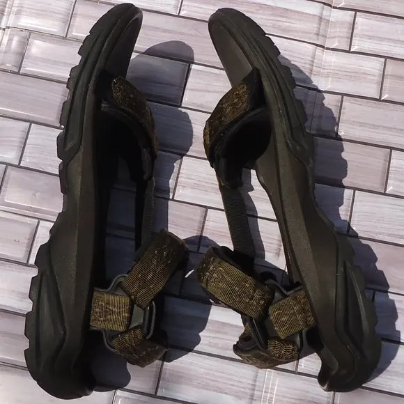 SIZE 13. TEVA Terra FI 4 Hiking Sandals.