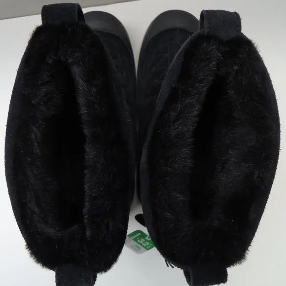 SIZE 6. Columbia Omni-Heat™ suede winter/snow boots.