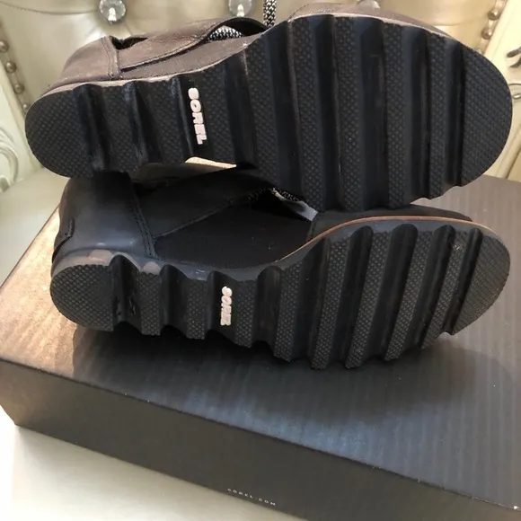 Size 8 Sorel Joanie Lace-up Wedge Sandals