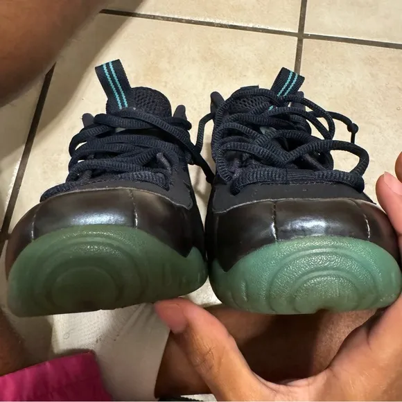 Size 9 - Nike Air Foamposite Pro Aqua