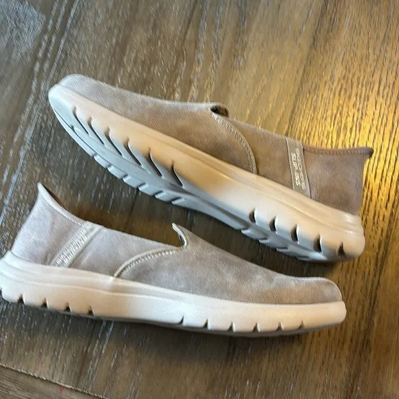 Skechers Slip-ins: On-the-GO Flex -taupe hands free  vegan leather shoes 8