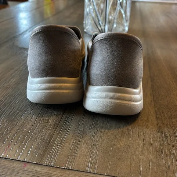 Skechers Slip-ins: On-the-GO Flex -taupe hands free  vegan leather shoes 8