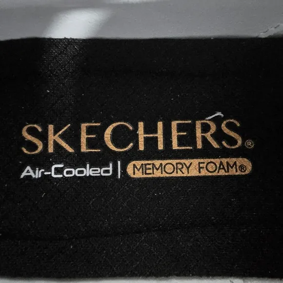 Skechers Womens Eden LX Royal White and Black Sneakers Size: 8.5