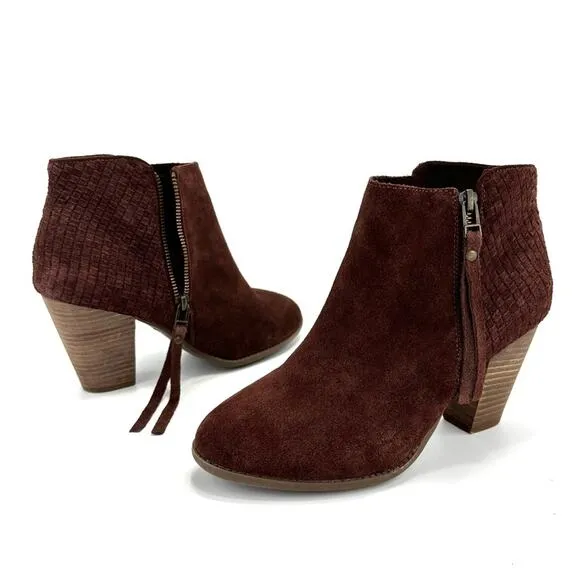 SOLE SOCIETY “ZADA” RED WINE SUEDE STOCK BLOCK HEEL WOVEN ANKLE BOOTS/BOOTIES