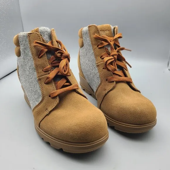 Sorel Evie ankle Boots tan Gray Suede Felt inner wedge lace up Sz 8 EU 39 new