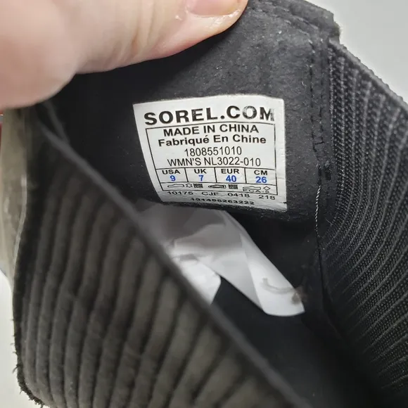 Sorel Joan of Arctic Wedge II Chelsea boots