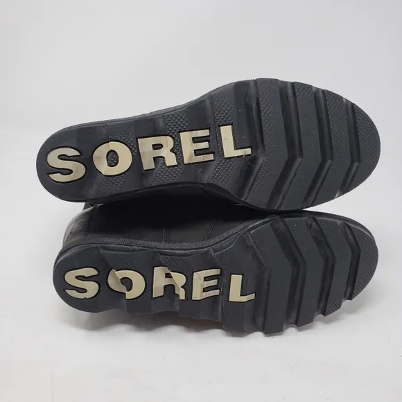 Sorel Joan of Arctic Wedge II Chelsea boots