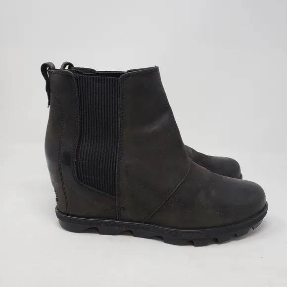 Sorel Joan of Arctic Wedge II Chelsea boots