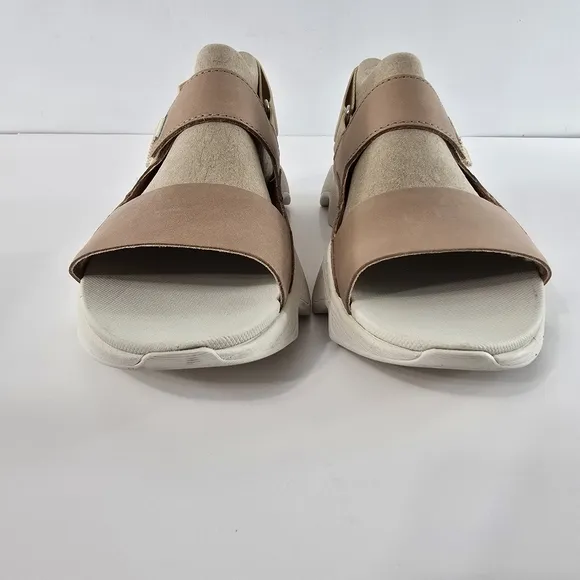 Sorel Kinetic Impact II Sling Low Sandal Honest Beige Sea Salt NIB Size 7 NEW