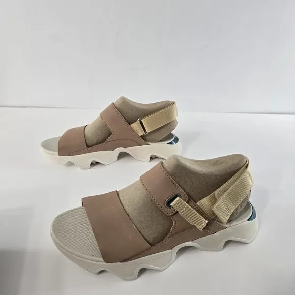 Sorel Kinetic Impact II Sling Low Sandal Honest Beige Sea Salt NIB Size 7 NEW