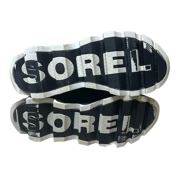 Sorel Kinetic Short Lace-Up Boots Booties Waterproof Insulated 6.5 Black