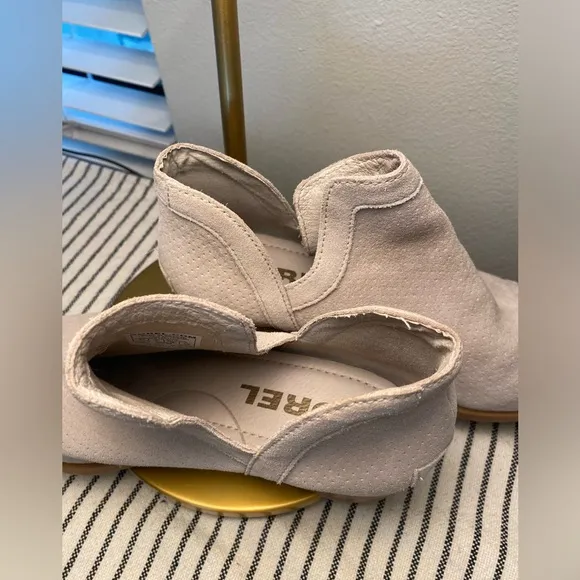 Sorel Lolla Cut Out Bootie Size 7