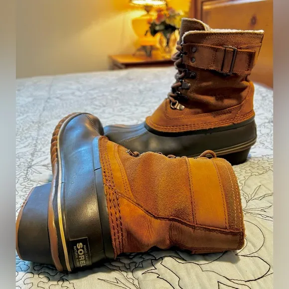 SOREL Winter Fancy Lace Il Leather Waterproof Short Boot in Grizzly Sz 8