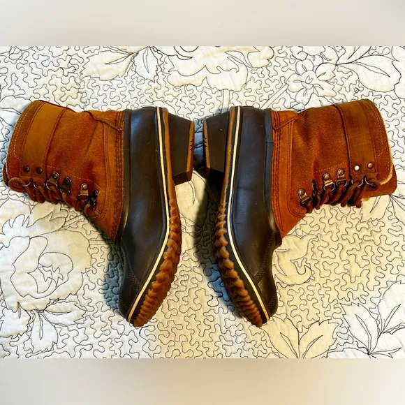 SOREL Winter Fancy Lace Il Leather Waterproof Short Boot in Grizzly Sz 8