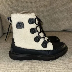 Sorel Women's Explorer‎ II Joan Teddy Boots size 8.5 NWT!