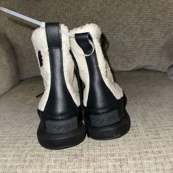 Sorel Women's Explorer‎ II Joan Teddy Boots size 8.5 NWT!