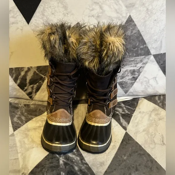 Sorel Women’s Joan of Arctic waterproof Brown and Tan Boots
