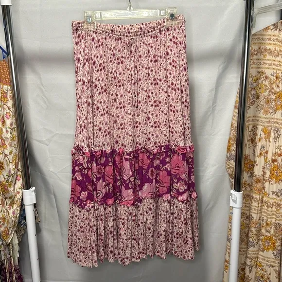 Spell &amp; The Gypsy Winona Midi Skirt in Berry Size Medium Like New