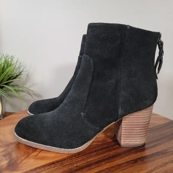 Splendid Black Suede Heeled Ankle boots booties Size 10