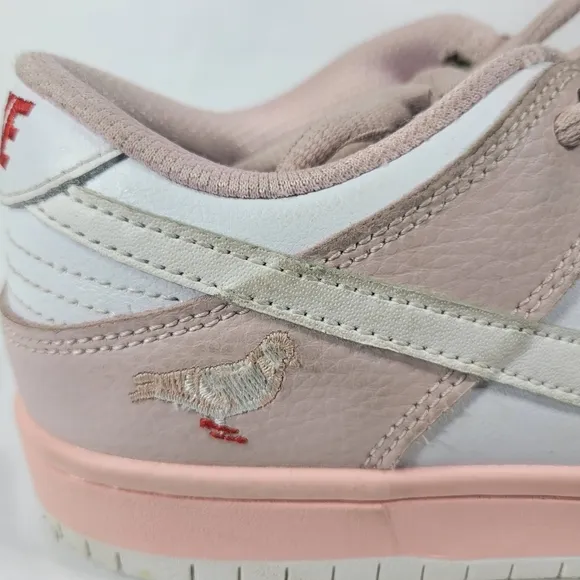 Staple x Nike SB Dunk Low “Pink Pigeon” Womens Size 5.5
