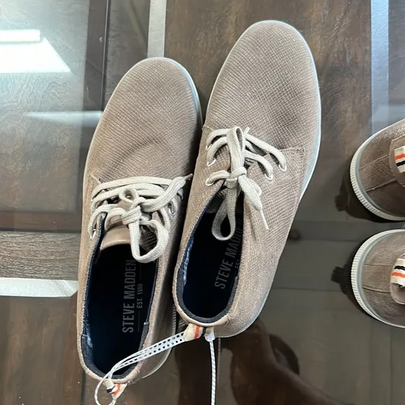 STEVE MADDEN ALBERTO CHUKKA BOOT