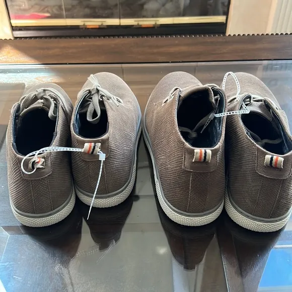 STEVE MADDEN ALBERTO CHUKKA BOOT