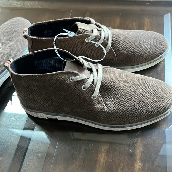 STEVE MADDEN ALBERTO CHUKKA BOOT